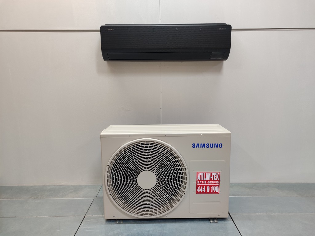 Samsung AR24CXFCAB 24000 Btu Wi-Fi WindFree Siyah Renk Klima